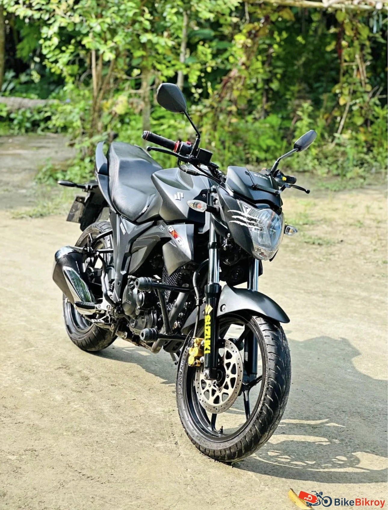 Suzuki Gixxer Monotone