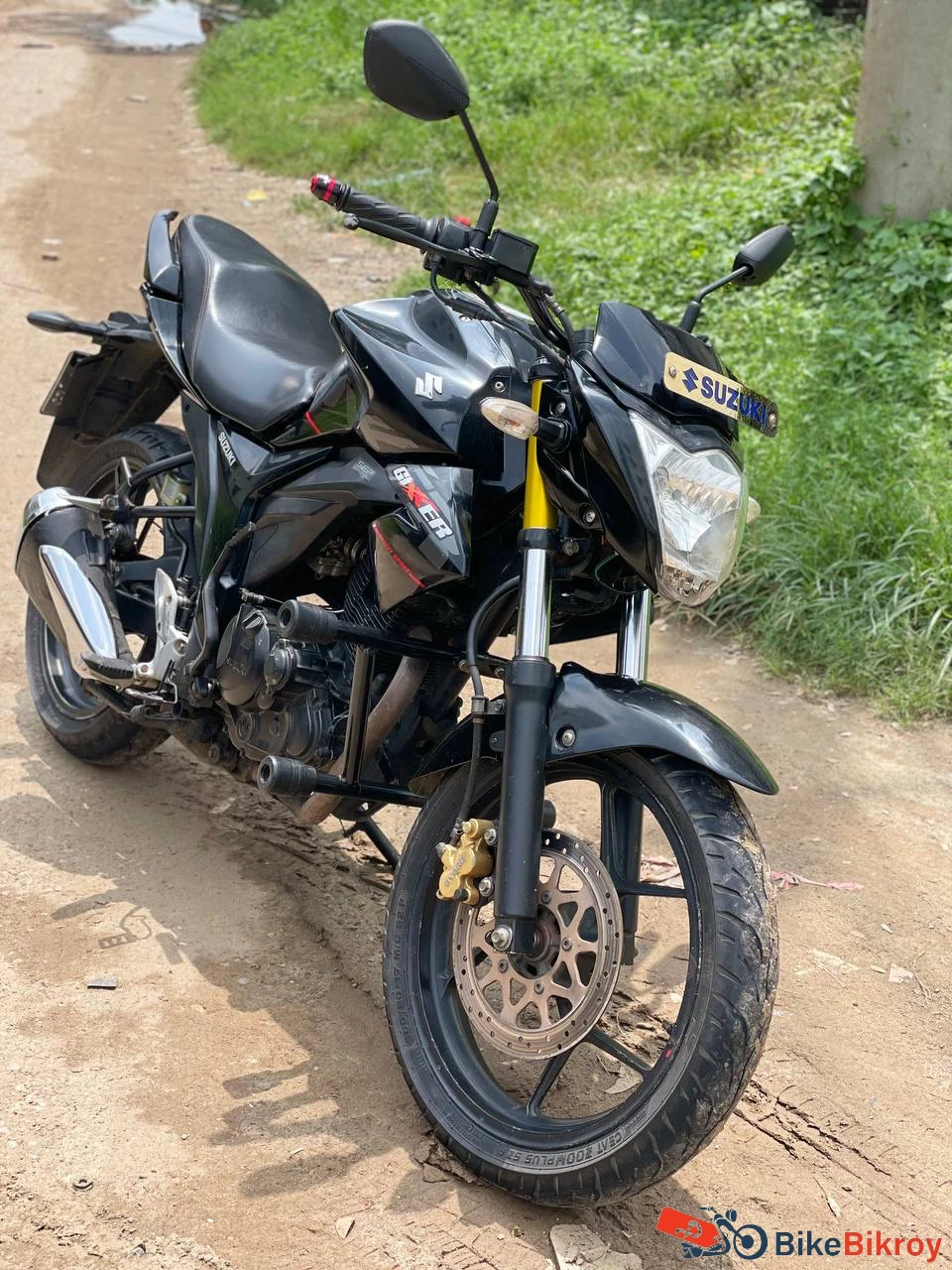 Suzuki Gixxer Monotone