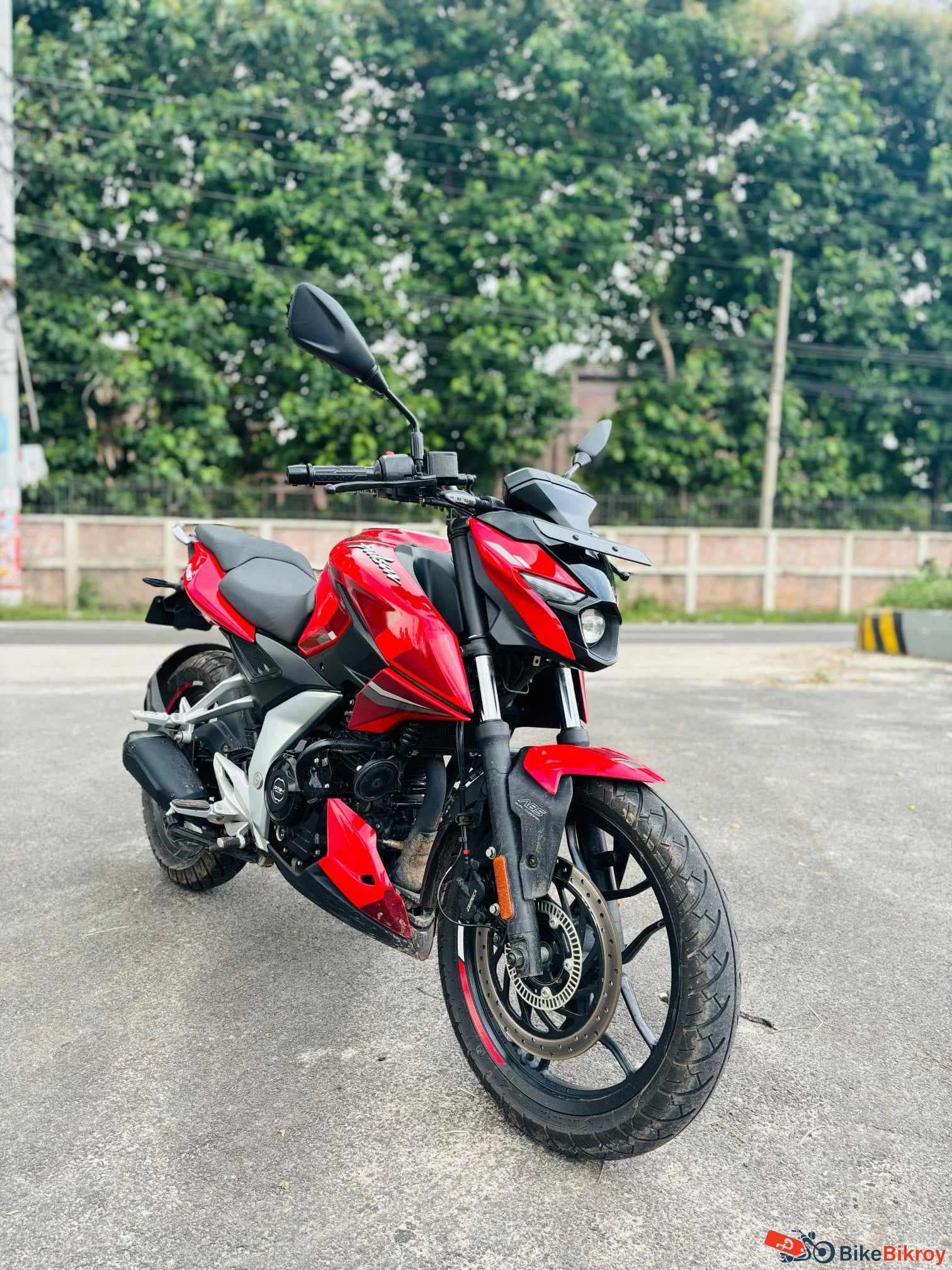 Bajaj Pulsar N250